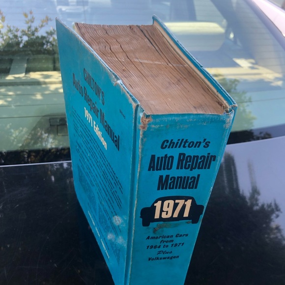 Chilton’s Auto Repair Manual 1971 American Cars 1964-1971 +Volkswagen - Picture 4 of 14